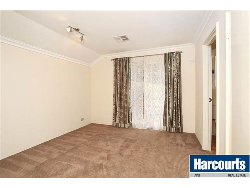 45 Winthrop Avenue, College Grove WA 6230