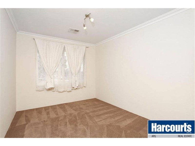 45 Winthrop Avenue, College Grove WA 6230