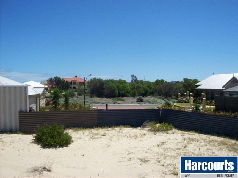 6 Herald Way, Dalyellup WA 6230