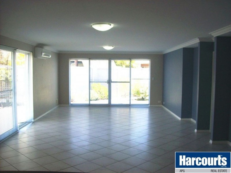 9 Sabina Way, Pelican Point WA 6230