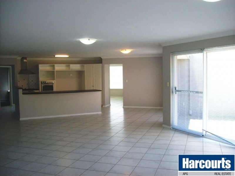 9 Sabina Way, Pelican Point WA 6230