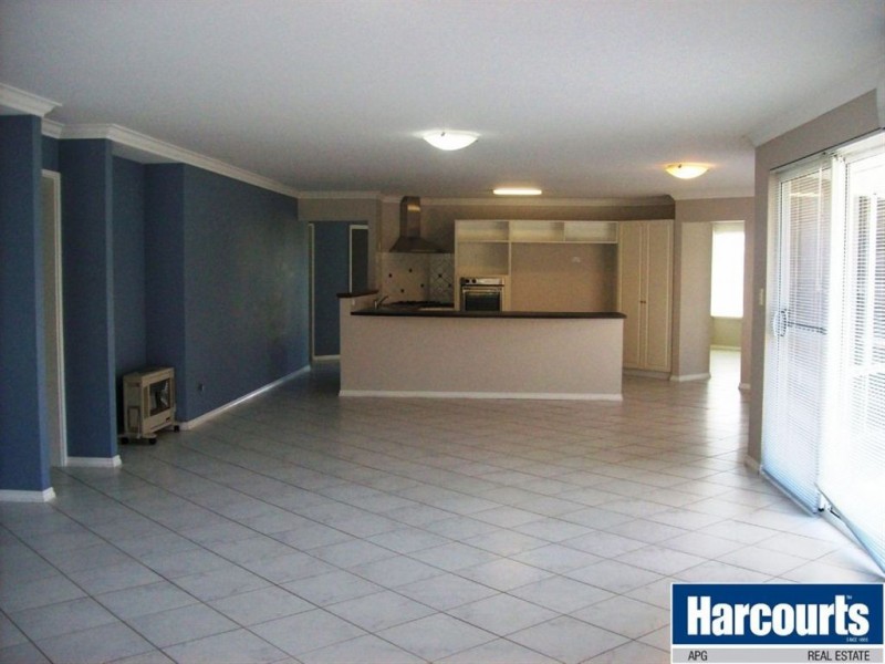 9 Sabina Way, Pelican Point WA 6230