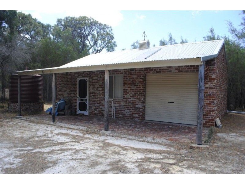 7 Possum Place, Birchmont WA 6214