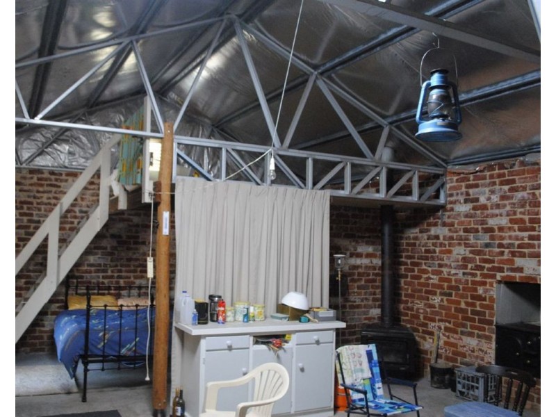 7 Possum Place, Birchmont WA 6214