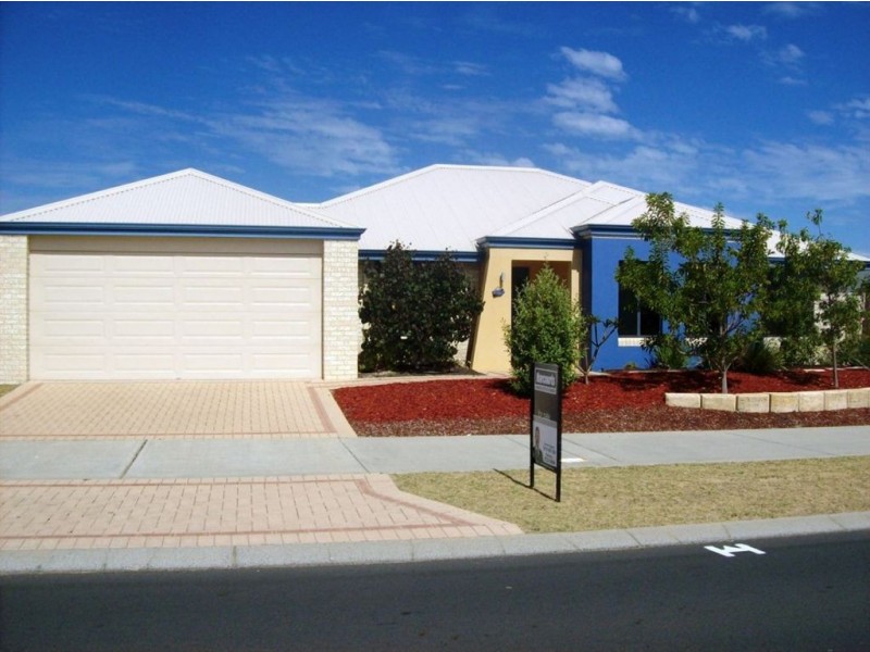 107 Hornibrook Road, Dalyellup WA 6230