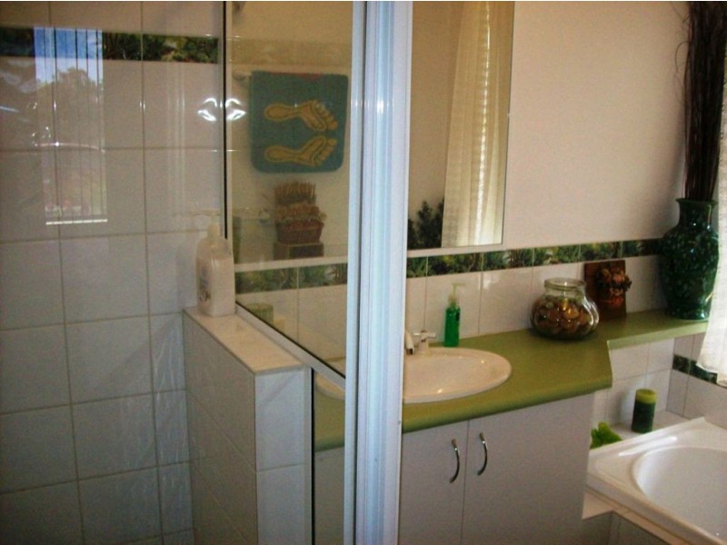 107 Hornibrook Road, Dalyellup WA 6230