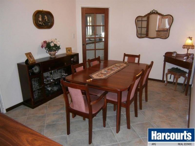 70 Chapple Drive, Australind WA 6233