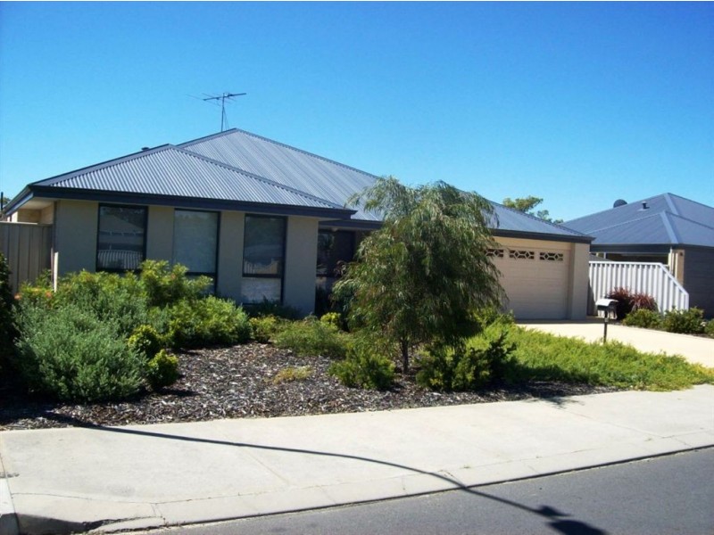 19 Kowari Way, Australind WA 6233