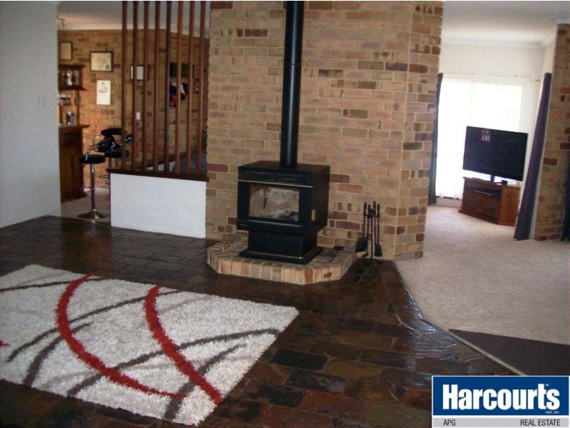 5 Mahogany Place, Eaton WA 6232