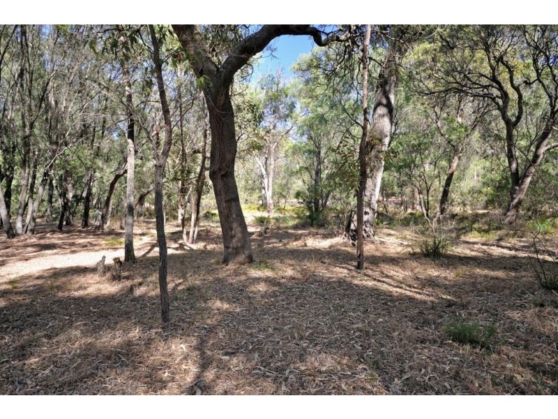 11 Hilduna Drive, Stratham WA 6237