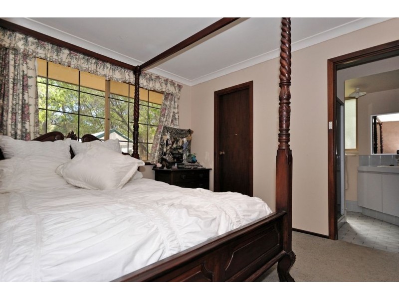 11 Hilduna Drive, Stratham WA 6237