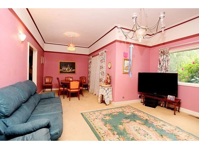 52 Minninup Road, South Bunbury WA 6230