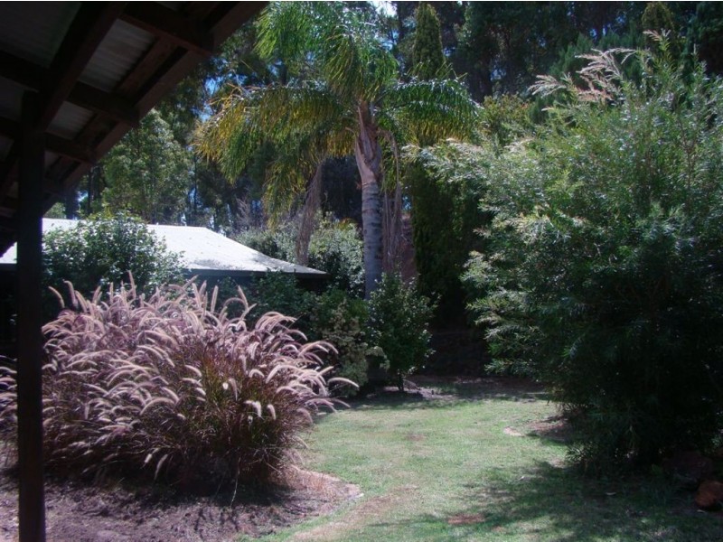 14 Joshua Creek Road, Boyanup WA 6237