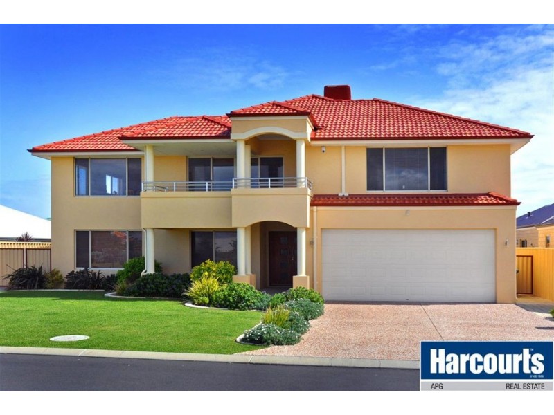 11 Naroona Drive, Dalyellup WA 6230
