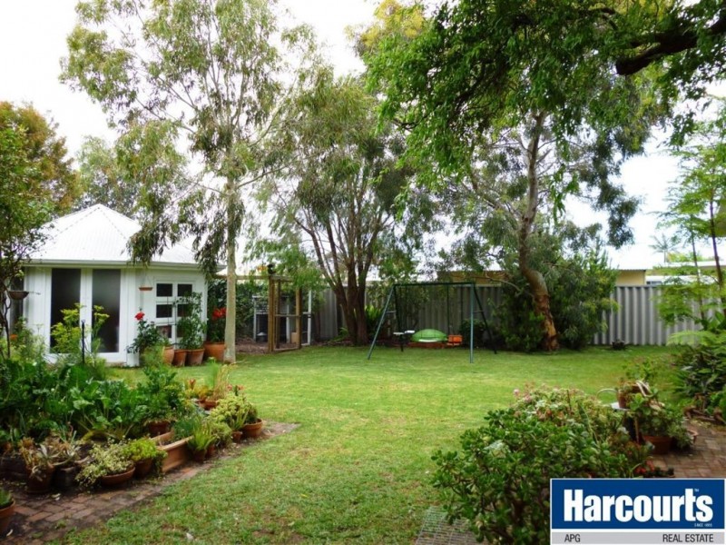 16 Rodsted Street, Bunbury WA 6230