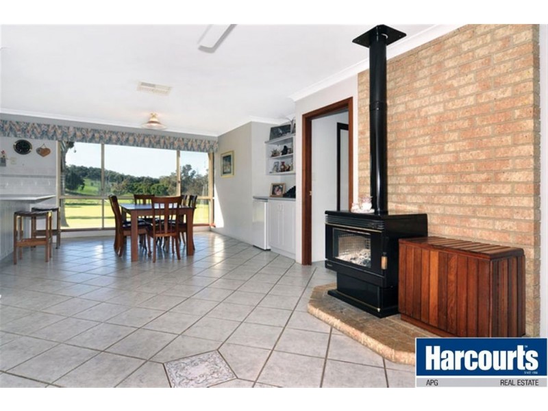 2/176 Armstrong Road, Boyanup WA 6237