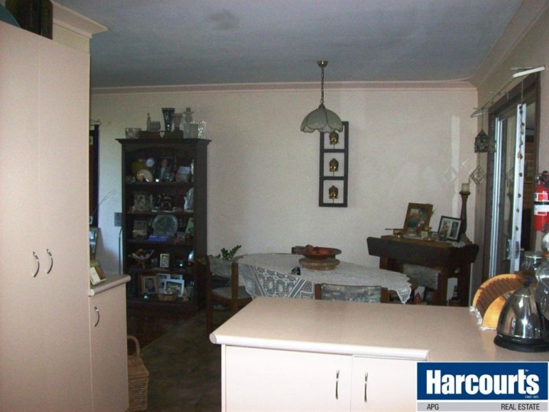 82 Ecclestone Street, Carey Park WA 6230