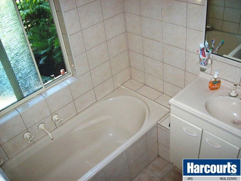 82 Ecclestone Street, Carey Park WA 6230