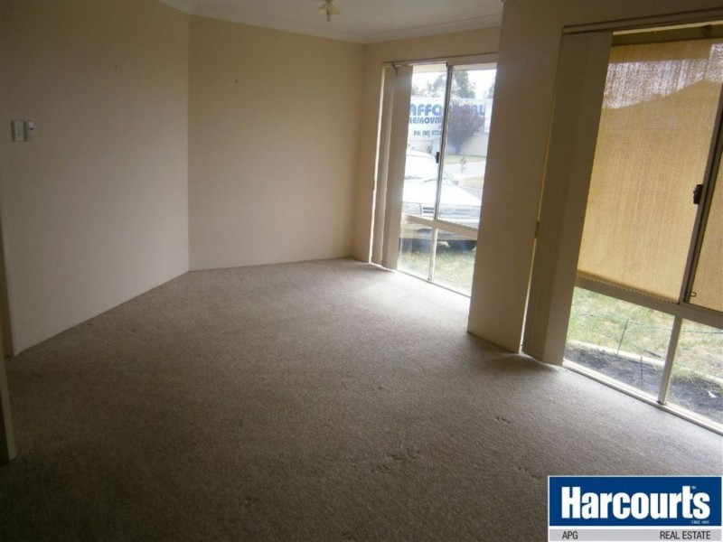 19 Barton Drive, Australind WA 6233