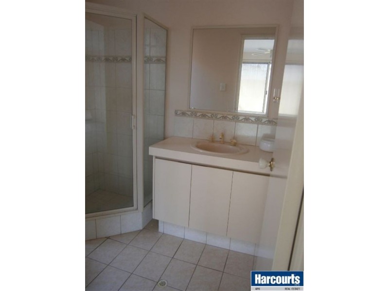19 Barton Drive, Australind WA 6233