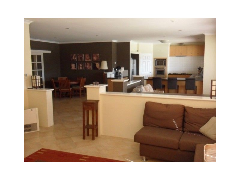 5 Riviera Way, Bunbury WA 6230