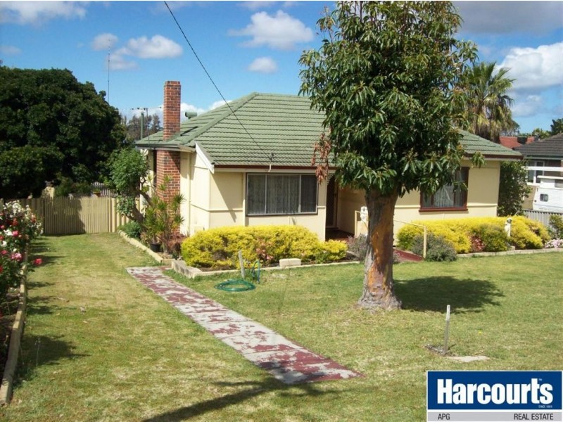 53 Hands Avenue, Carey Park WA 6230