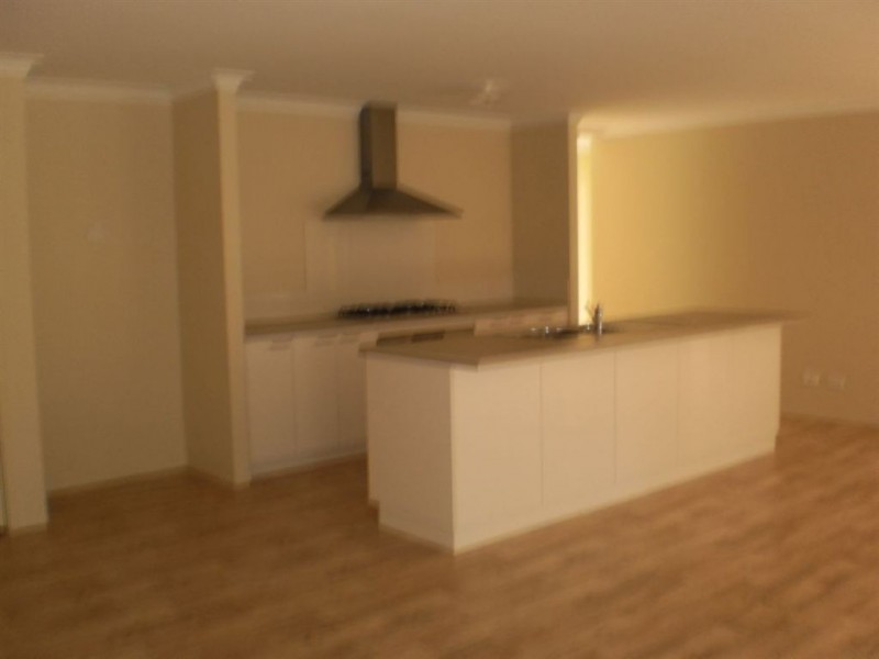 86 Stafford Drive, Stratham WA 6237