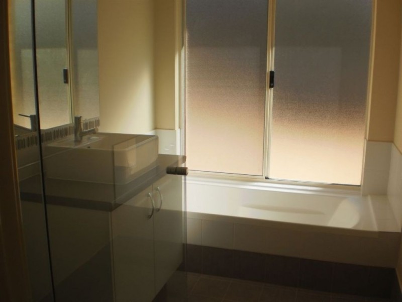 86 Stafford Drive, Stratham WA 6237