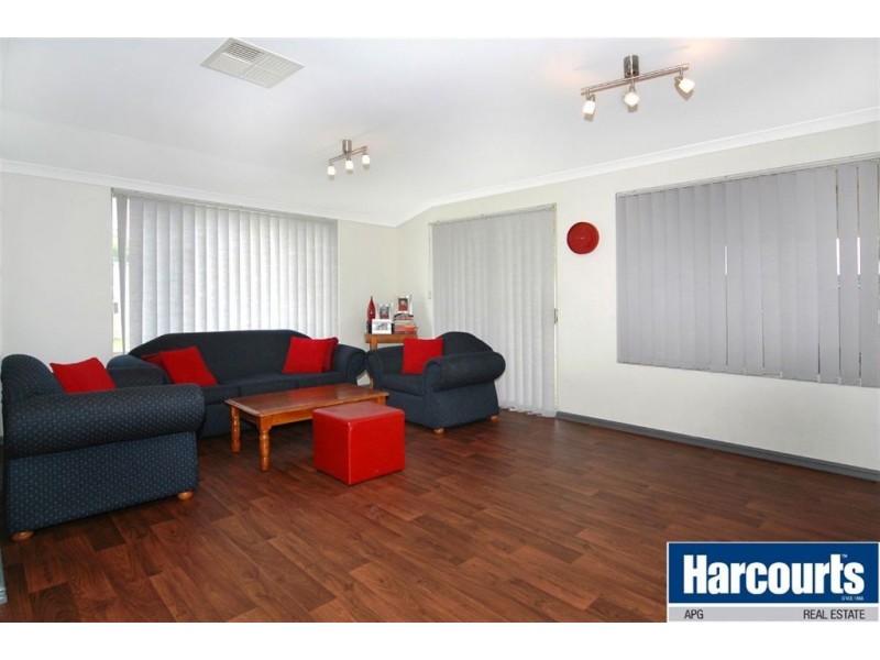96 Somerville Drive, College Grove WA 6230