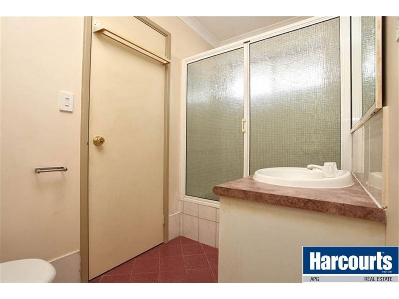 26 Armanta Drive, Carey Park WA 6230