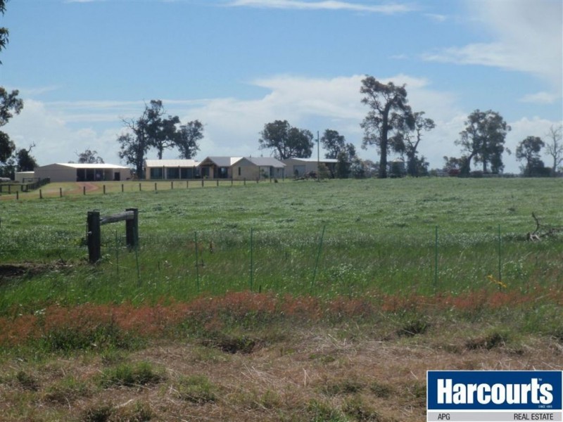 825 Railway Road, Elgin WA 6237