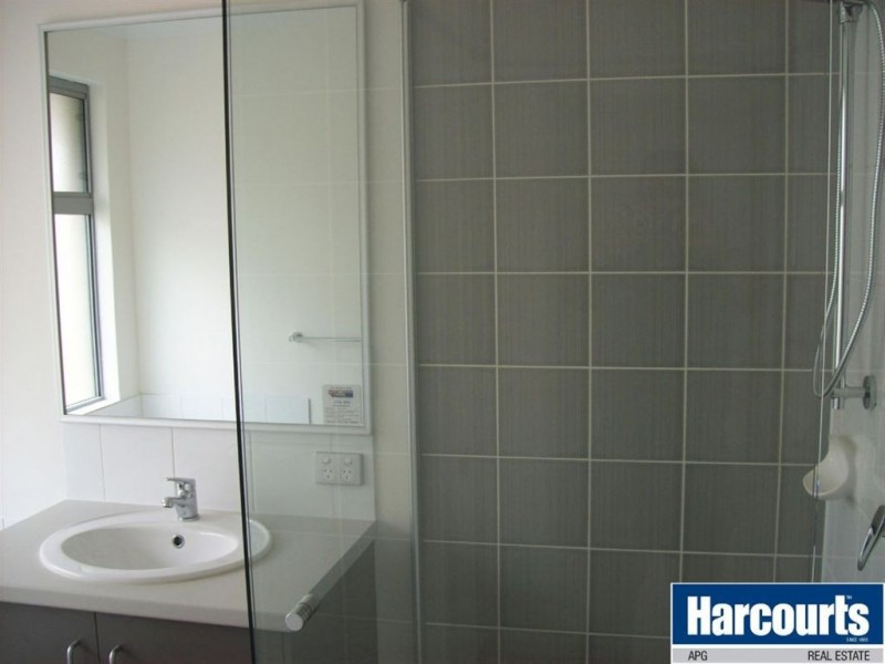 1/2 Gorrie Lane, Dalyellup WA 6230