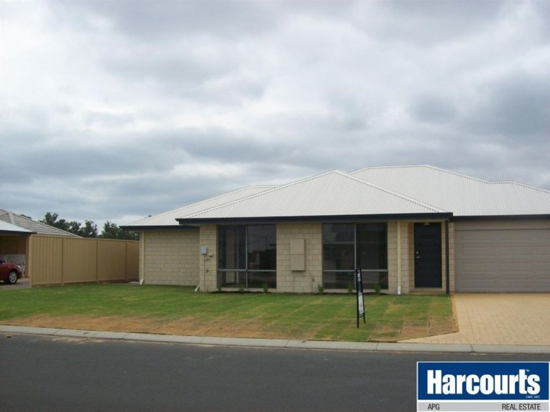 1/2 Gorrie Lane, Dalyellup WA 6230