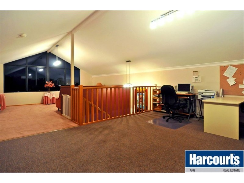 36 Vaughans Way, Australind WA 6233