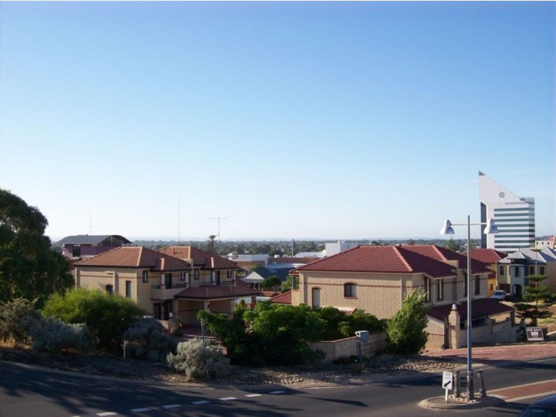 3/17 Marlston Drive, Bunbury WA 6230