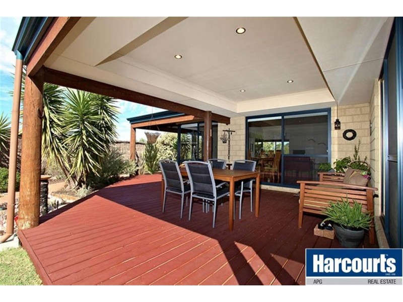 2 Lawson Road, Dalyellup WA 6230