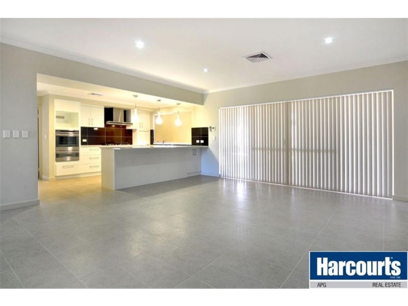 95 The Boulevard, Australind WA 6233