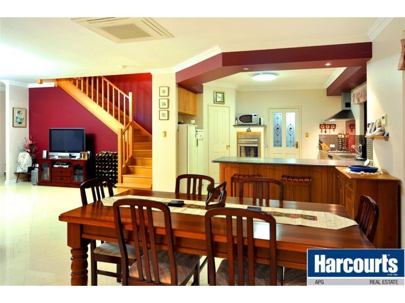 36 Vaughans Way, Australind WA 6233