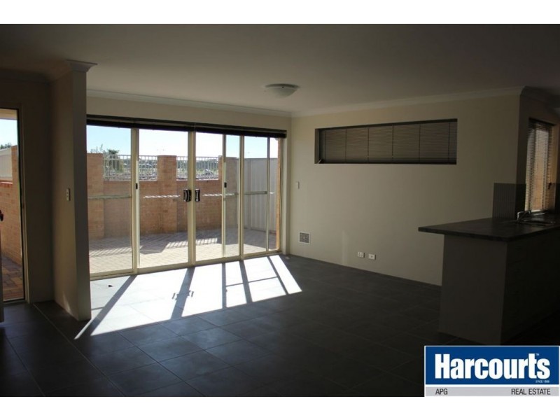 2/12 Denebola Drive, Australind WA 6233