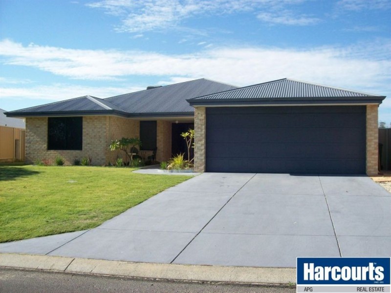 107 Leschenault Parade, Australind WA 6233