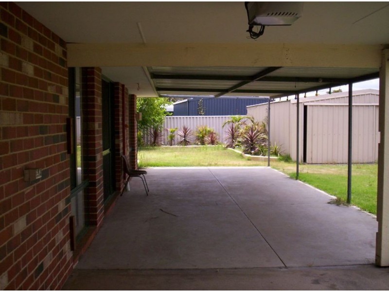 16 Pigeon Court, Eaton WA 6232