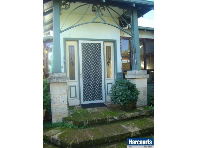 52 Minninup Road, South Bunbury WA 6230