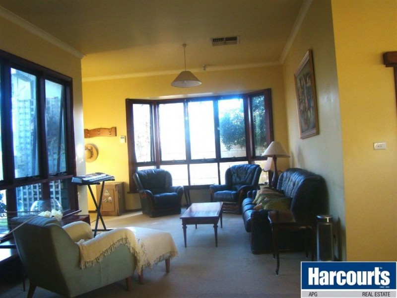 52 Minninup Road, South Bunbury WA 6230