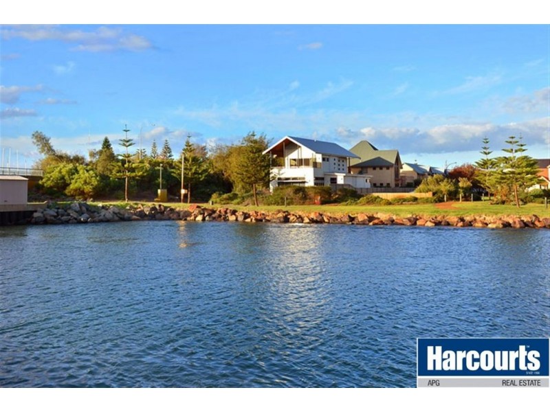 42 Marabank Loop, Bunbury WA 6230
