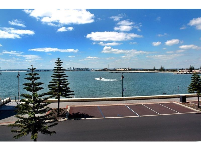 15/7 Jetty Road, Bunbury WA 6230