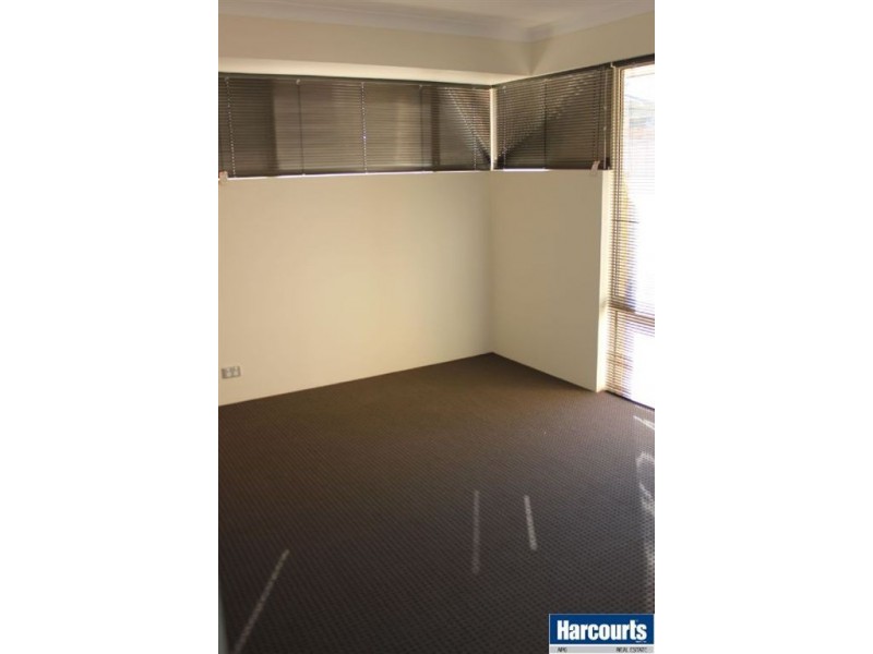 4/12 Denebola Drive, Australind WA 6233