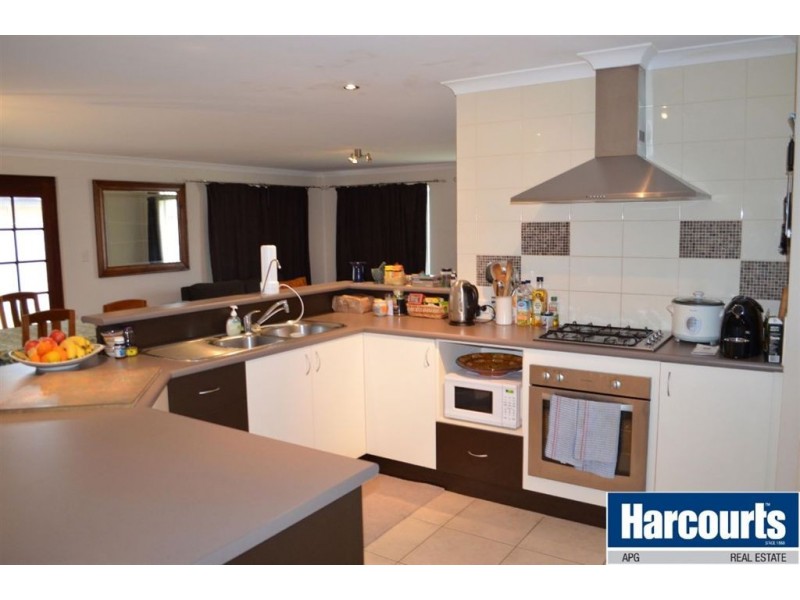 8 Cobalt Link, Australind WA 6233