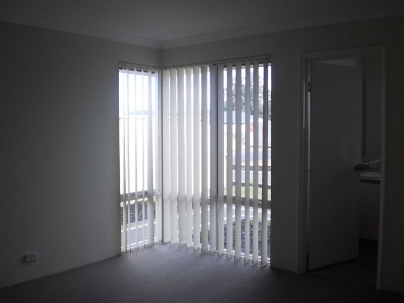 1/328 Parade Road, Dalyellup WA 6230