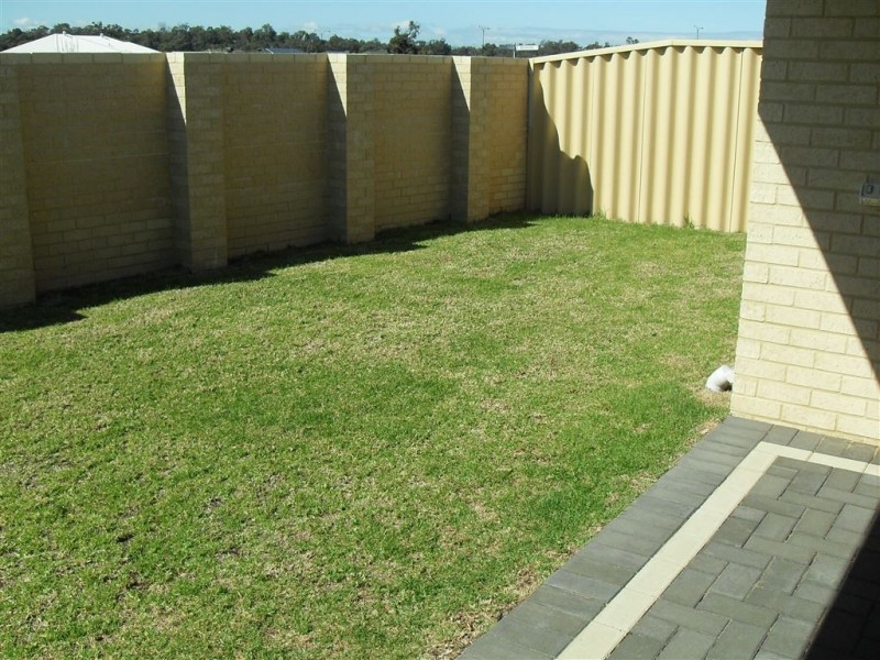 2/328 Parade Road, Dalyellup WA 6230