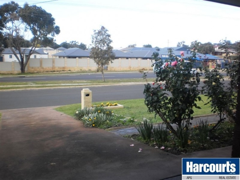 37 Montefiore Street, Australind WA 6233
